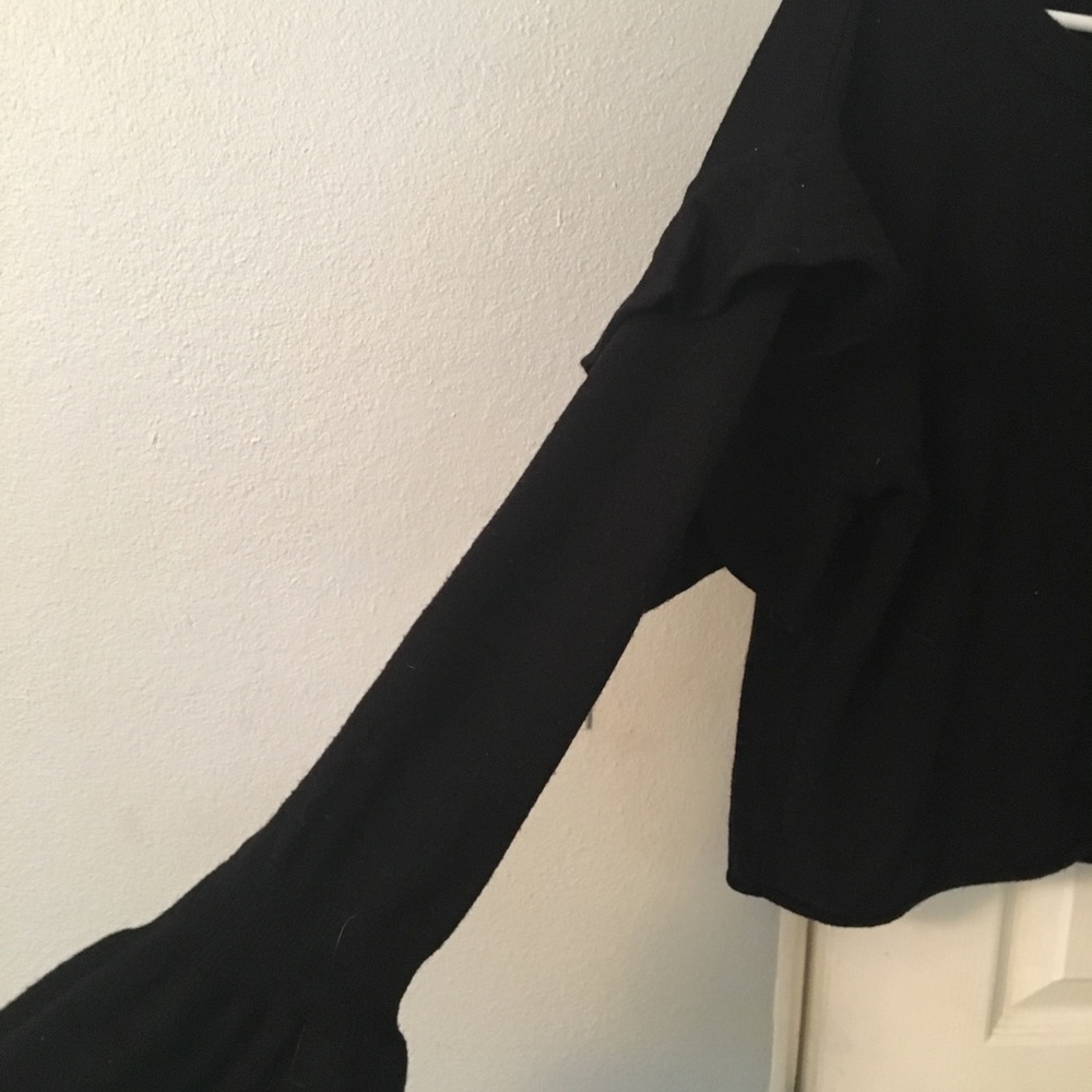 Zara knit sweater. Like new - Picture 4 of 4